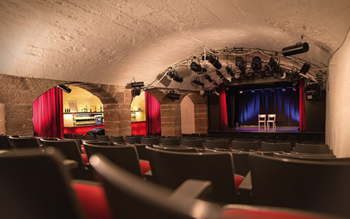Theater Fauteuil, Tabourettli und Kaisersaal