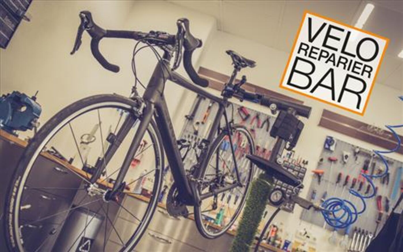 Velo-Reparier-Bar