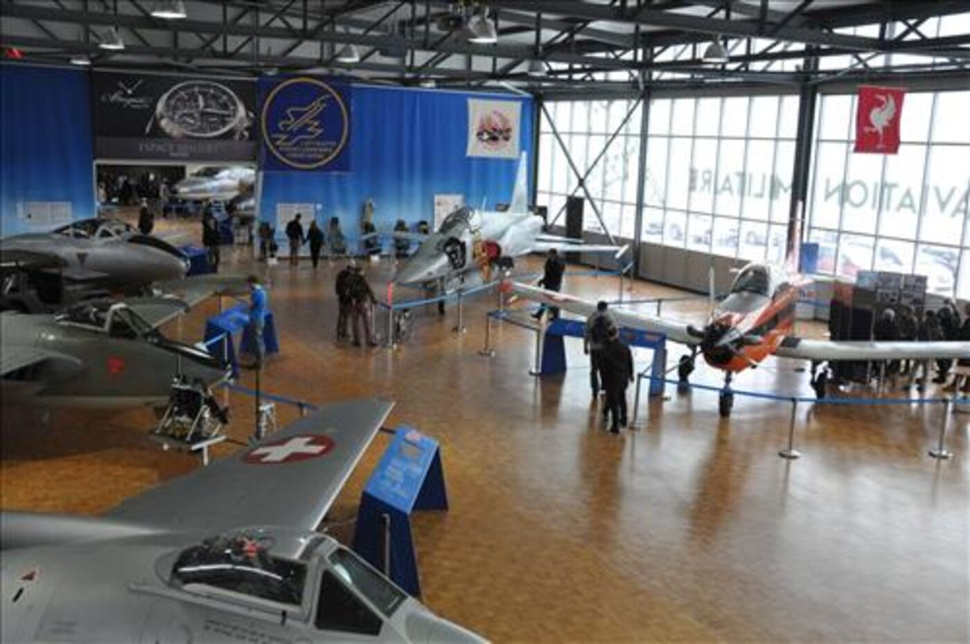 Musée de l'aviation militaire "Clin d'Ailes"